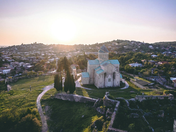 Kutaisi vakantie tips: 10 activiteiten & bezienswaardigheden | Joeba